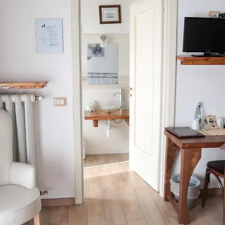 Antico Pioppo Bed & Breakfast Sale